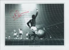 Football Willie Morgan signed 16x12 Manchester United black and white print. Good condition. All