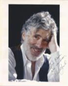Actor Elliott Gould signed 10x8 colour photo. Elliott Gould is an American actor known for his roles