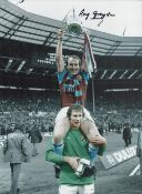 Football Ray Graydon signed 16x12 colourised photo pictured celebrating after Aston Villa winning