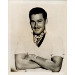 Errol Flynn unsigned 10 x 8 black and white photo. Flynn was an Australian American actor.