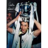 Football Ossie Ardiles signed 16x12 colour photo pictured celebrating with the FA Cup. Good