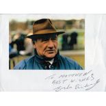 Gordon Richards Jockey Signed 6 x 8 Colour photo on paper. Sir Gordon Richards was an English