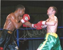 Boxer Steve Robinson Hand signed 10x8 Colour Photo Showing Robinson during a fight. Good