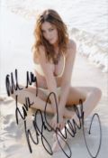 Lisa Snowden, Actress and TV Celebrity, 10x8 inch Signed Photo. Good condition. All autographs