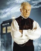 Derek Jacobi, Popular Actor Dr Who, 8x6 inch Signed Photo. Good condition. All autographs come