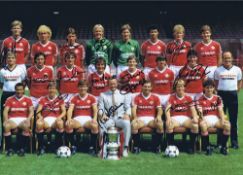 Autographed Man United 16 X 12 Photo - Col, Depicting The 1983 Fa Cup Winners Posing With Their