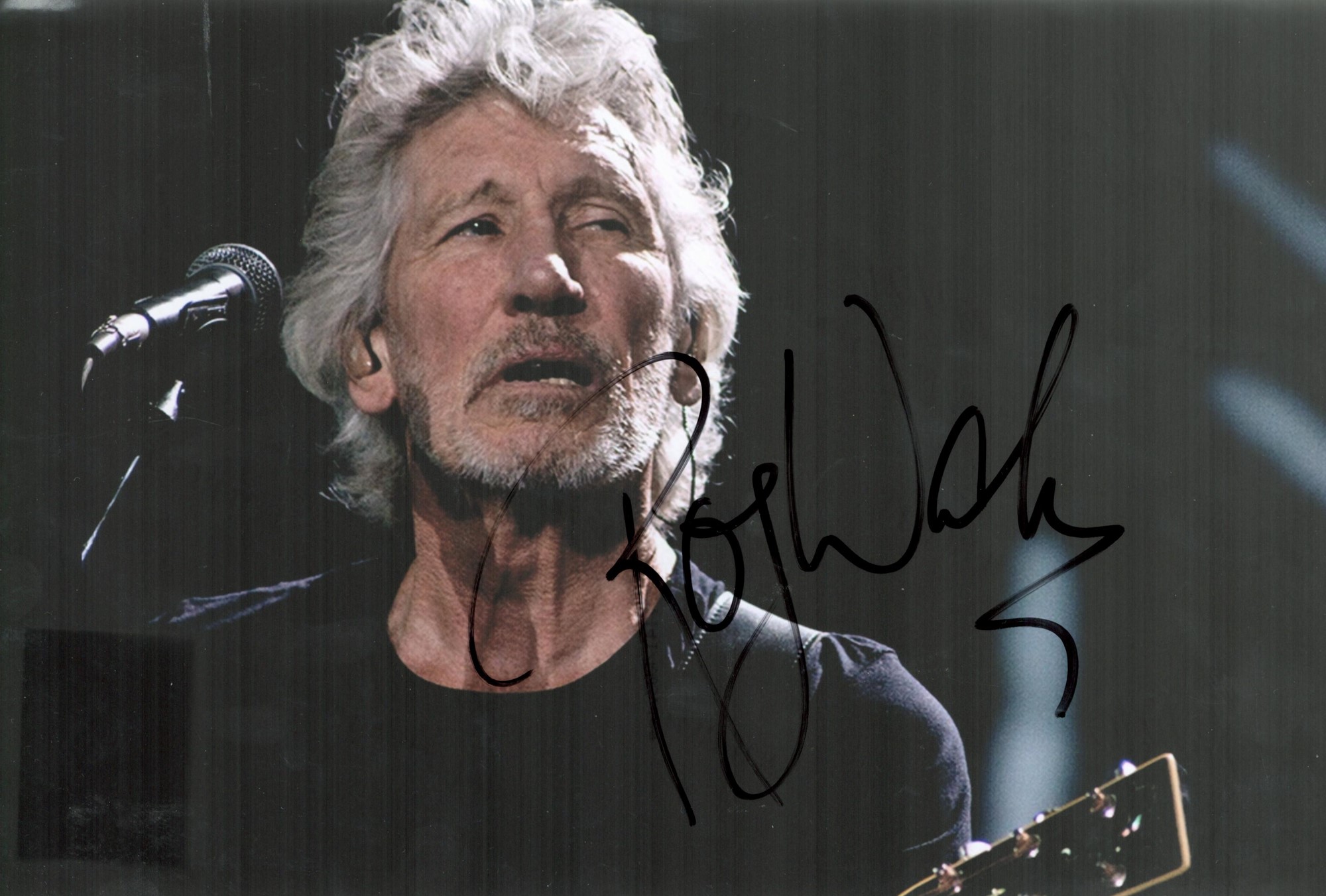 Roger Waters signed 12x8 inch colour photo. George Roger Waters (born 6 September 1943) is an
