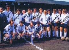 Autographed Derby County 16 X 12 Photo - Col, Depicting Players And Coaching Staff Posing With The