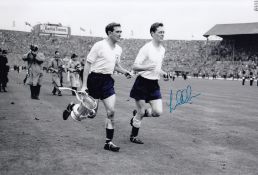 Autographed Les Allen 12 X 8 Photo B/W, Depicting The Tottenham Striker And Captain Danny