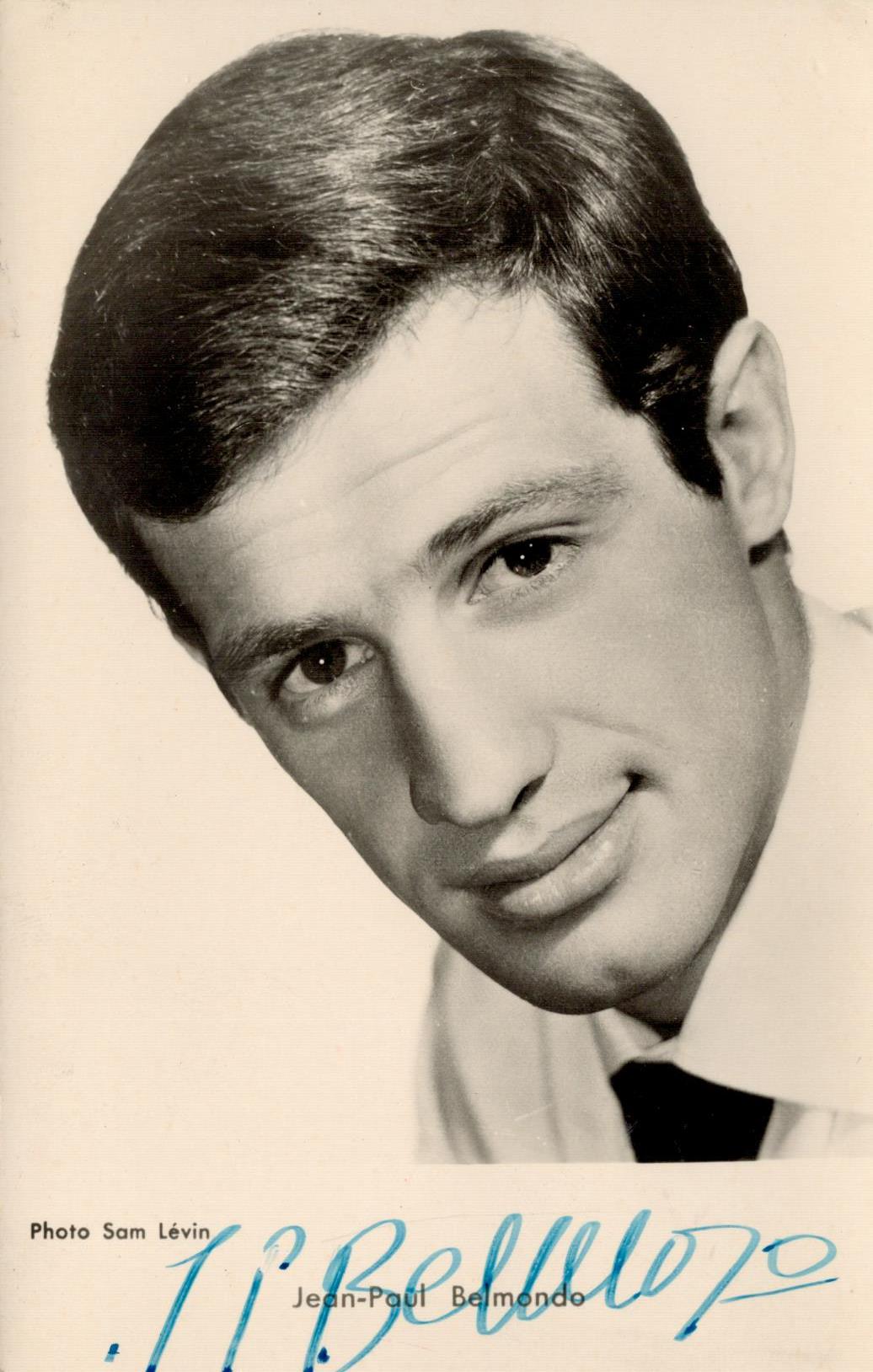 TV Film Jean-Paul Belmondo signed 6x4 black and white photo. 9 April 1933 - 6 September 2021 was a