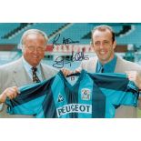 Football Autograph COVENTRY CITY 12 x 8 photo Col, depicting Coventry City manager RON ATKINSON