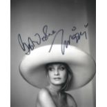 Actor and Model, Twiggy signed 10x8 black and white photograph. Twiggy was a British cultural icon