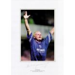 Paul Gascoigne Rangers signed 16 x 12 coloured print. Print shows Gascoigne celebrating after