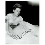 Phyllis Calvert signed 10x8 black and white photo. 18 February 1915 - 8 October 2002), known