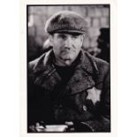 Robin Williams, Late Great American Actor 7x5 inch Signed Photo. Good condition. All autographs come