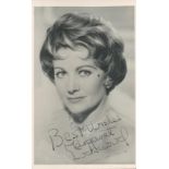 Margaret Lockwood signed 6x4 vintage black and white photo. Margaret Mary Day Lockwood, CBE (15