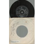 Gerry Marsden signed record sleeve includes Columbia 45rpm vinyl How Do You Do It ? By Gerry and the