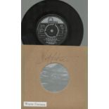 Wayne Fontana signed record sleeve includes Fontana 45 rpm UM! UM! UM! by Wayne Fontana and the