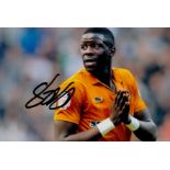 Bakary Sako signed 6x4 Wolves colour photo. Sako is a professional footballer who plays as a