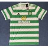 Matt O'Riley Signed Celtic FC home Replica Jersey Size 2Xl. Signed in Black ink. Good condition. All