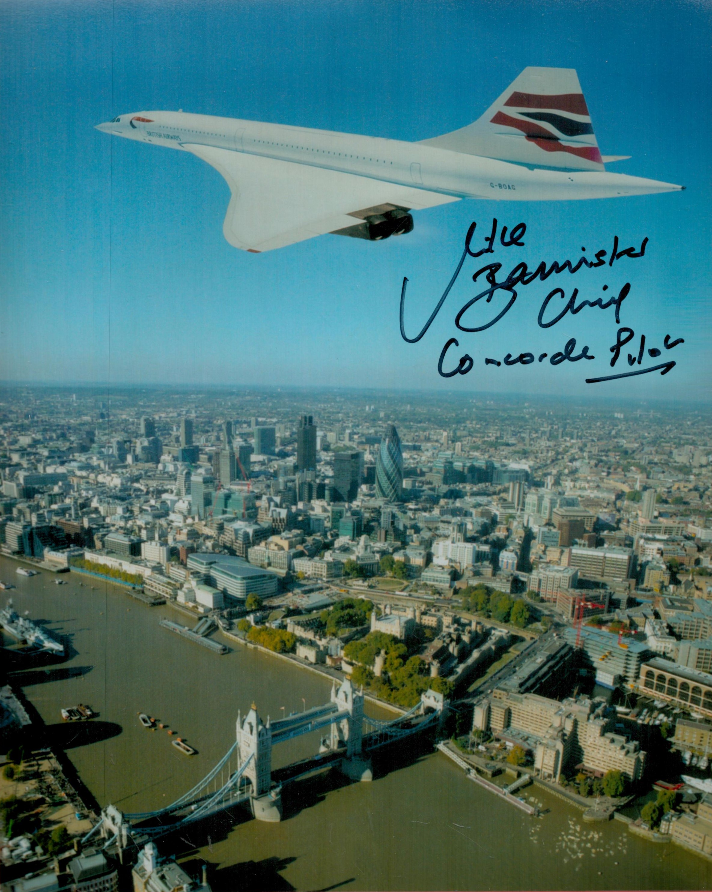 Concorde Chief Pilot Capt Mike Banister signed stunning 10 x 8 inch colour photo of the supersonic