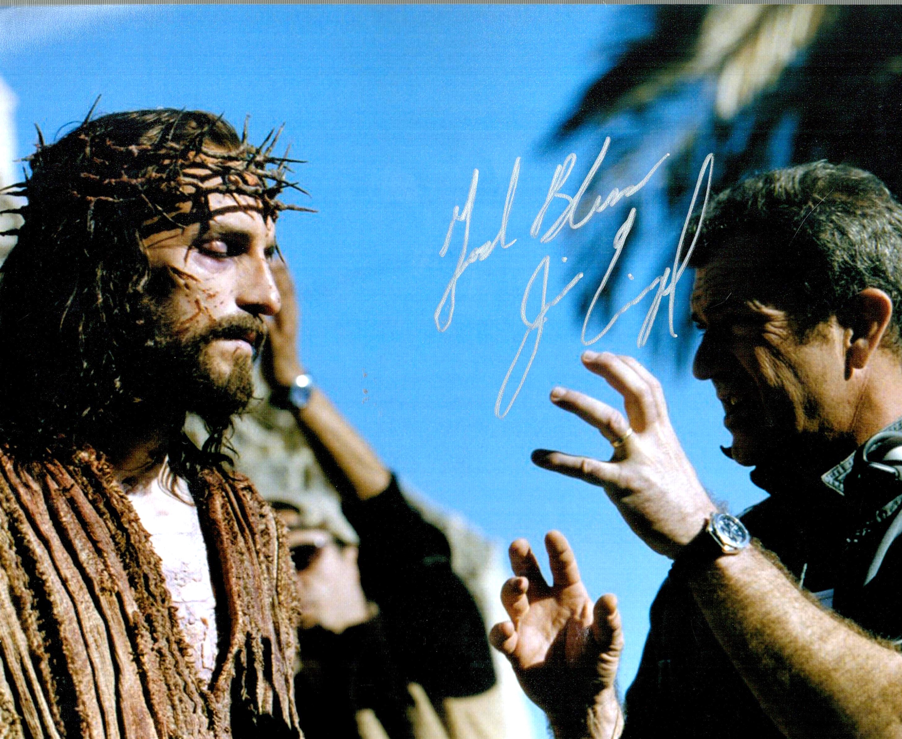 Mel Gibson signed 10x8 colour photo. Gibson AO is an American actor, film director, and producer. He