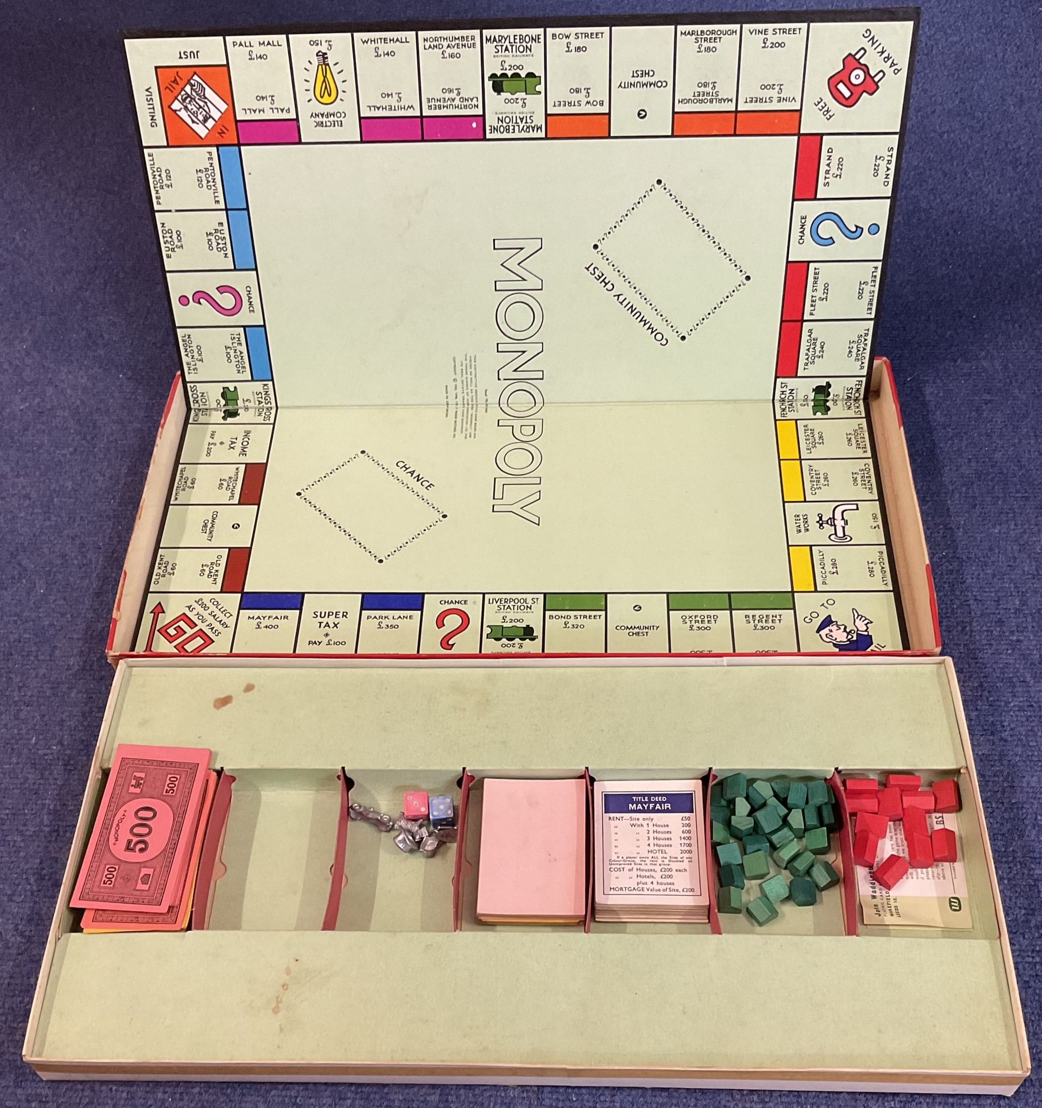 Monopoly game. Monopoly Property trading board game. Produced in Great Britain by John Waddington - Image 2 of 2