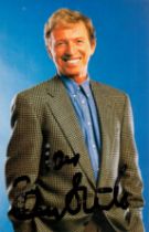 Tommy Steele signed 6 x 4 inch colour photo. Good condition. All autographs come with a