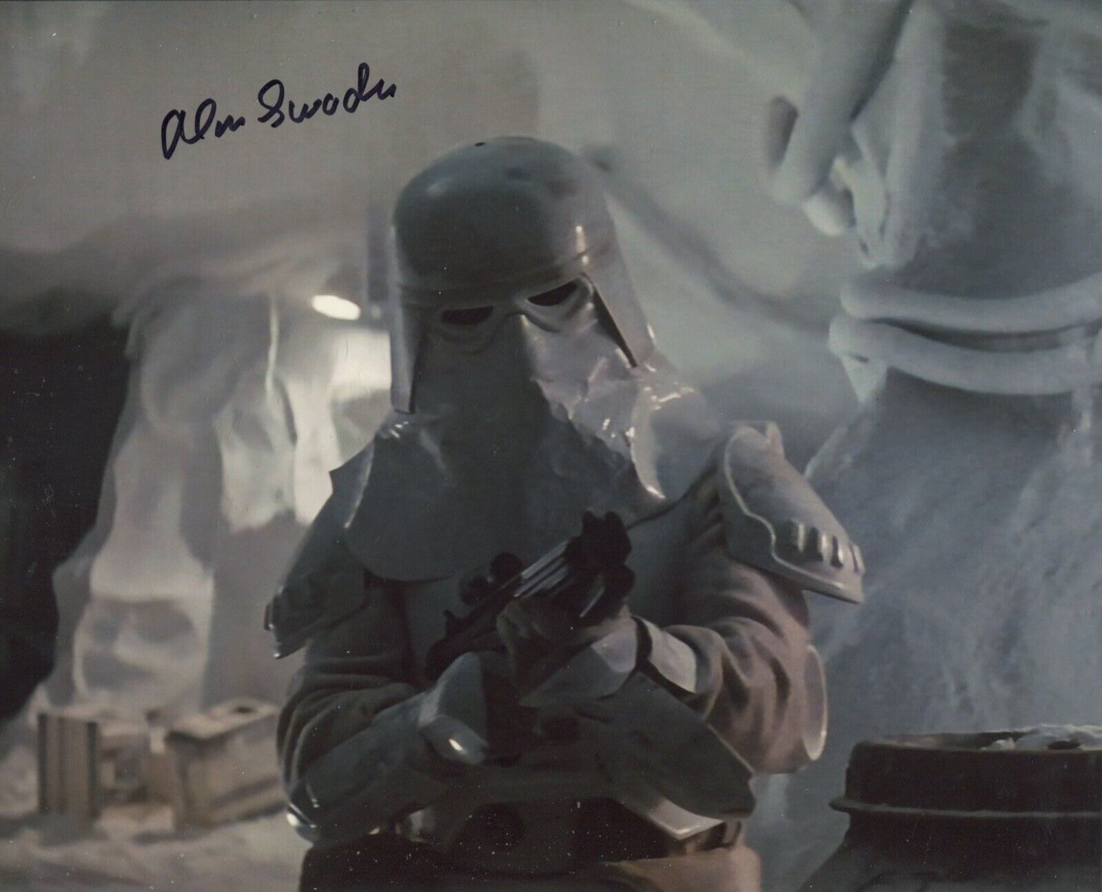 Star Wars The Empire Strikes Back 8x10 photo signed by actor Alan Swaden. Good condition. All