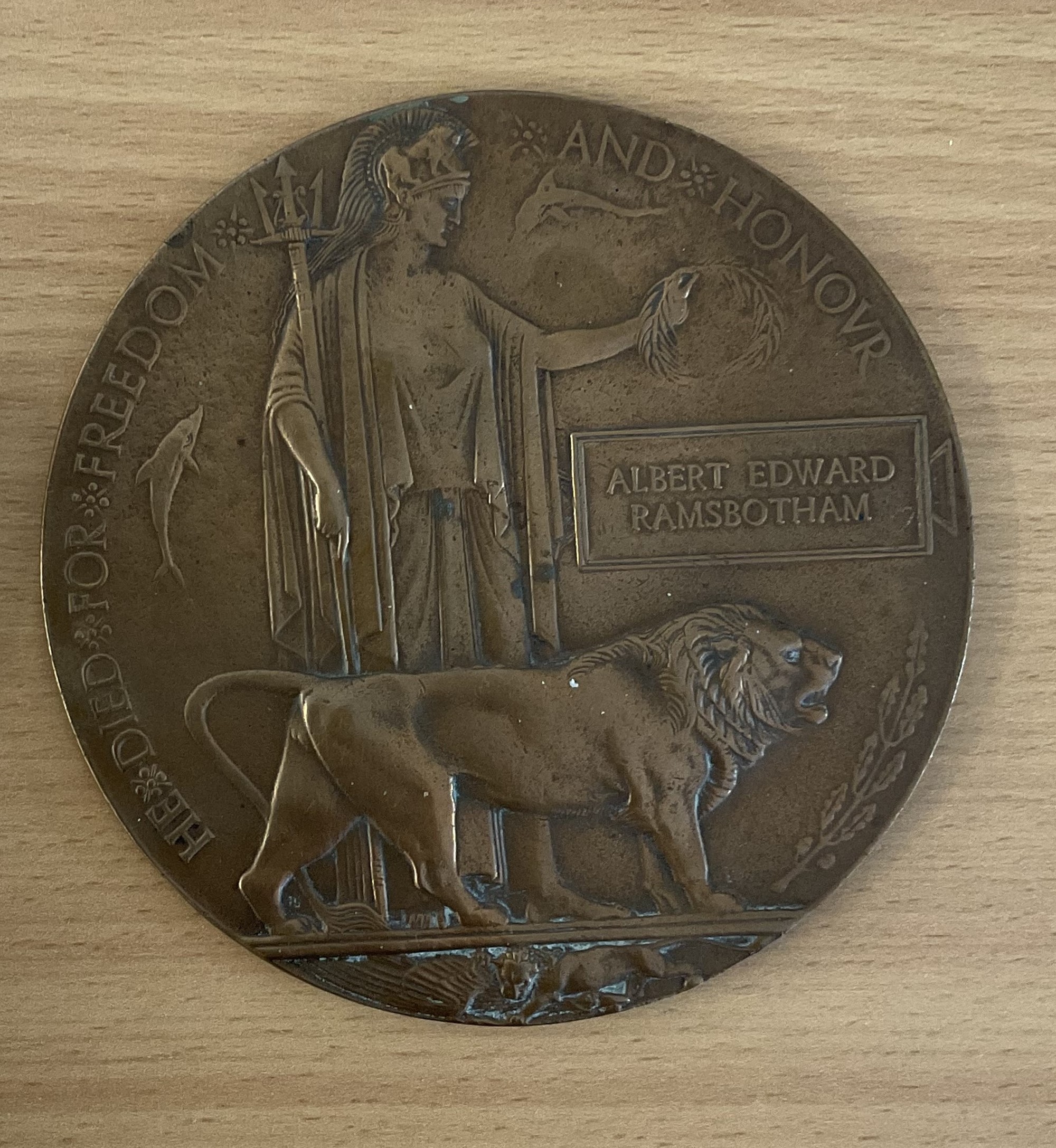 WW1 Death Plaque for Sgt Walter Basey of 2nd Battalion Yorkshire Regiment. Bronze Plated Plaque