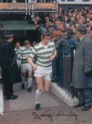 Autographed George Connelly 8 X 6 Photo - Col, Depicting The Celtic Midfielder Running Out At Celtic