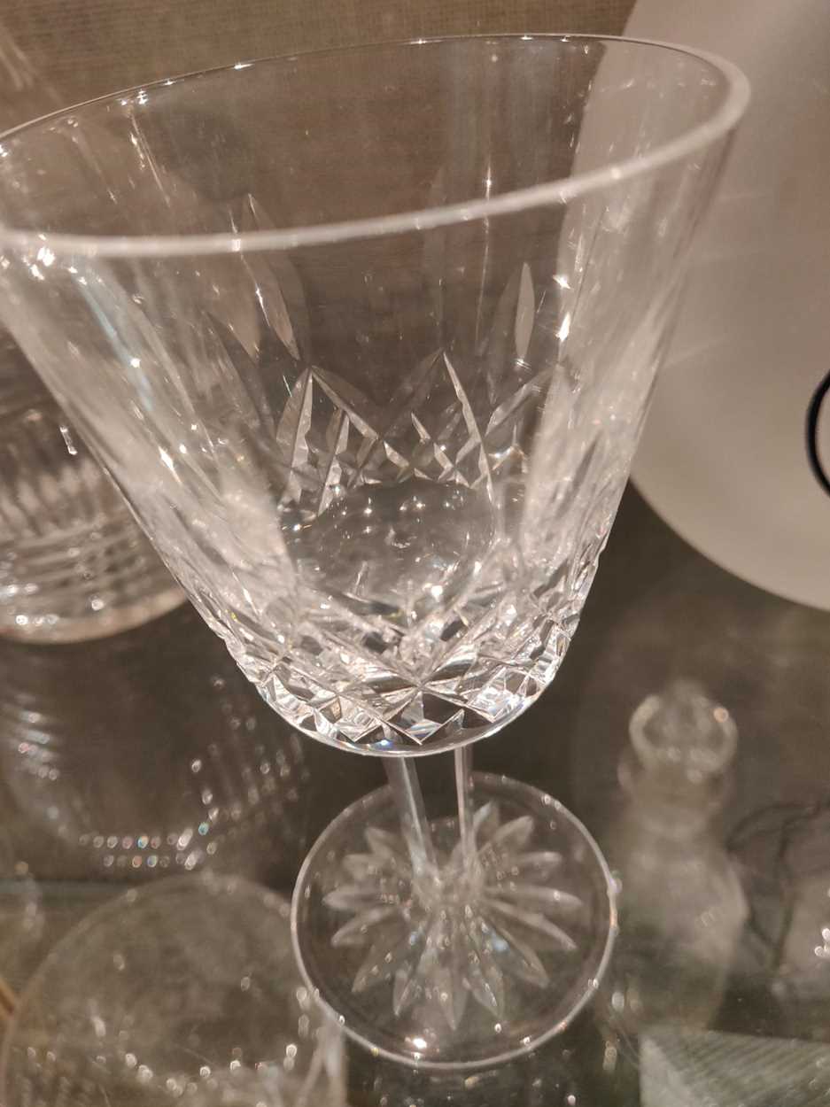 A set of thirteen Waterford Crystal wine glassesCondition report: Minor chipping and surface - Image 6 of 7