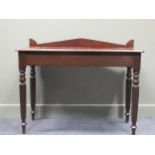 A Victorian mahogany side table, 86 x 110 x 51cm