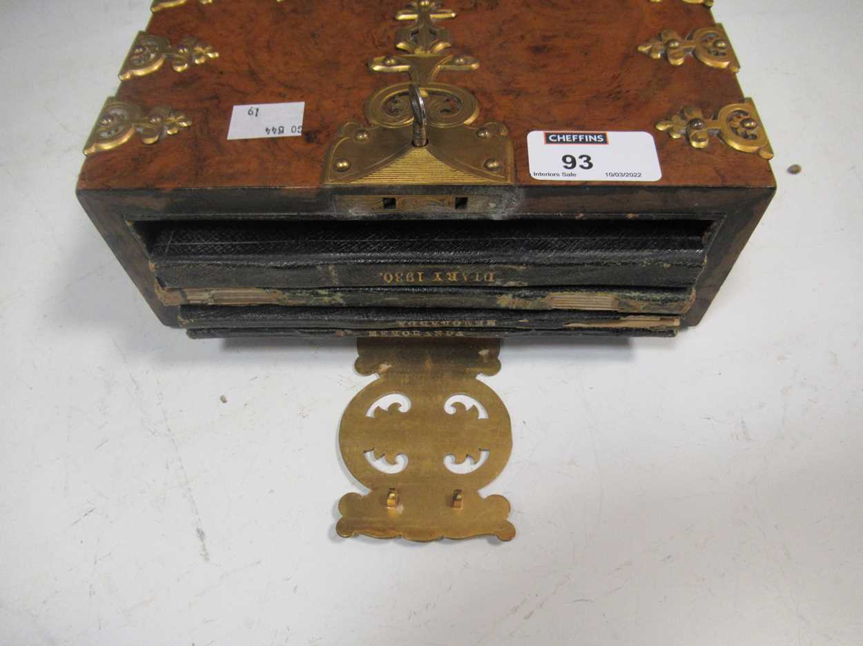 A Victorian walnut and brass bound desk top journal holder - Bild 2 aus 3