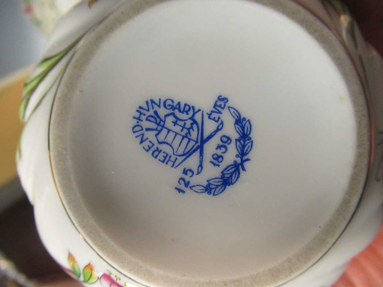 Items of Herend porcelain to include a green bouquet pattern vase, rectangular dish and an oval - Image 4 of 9