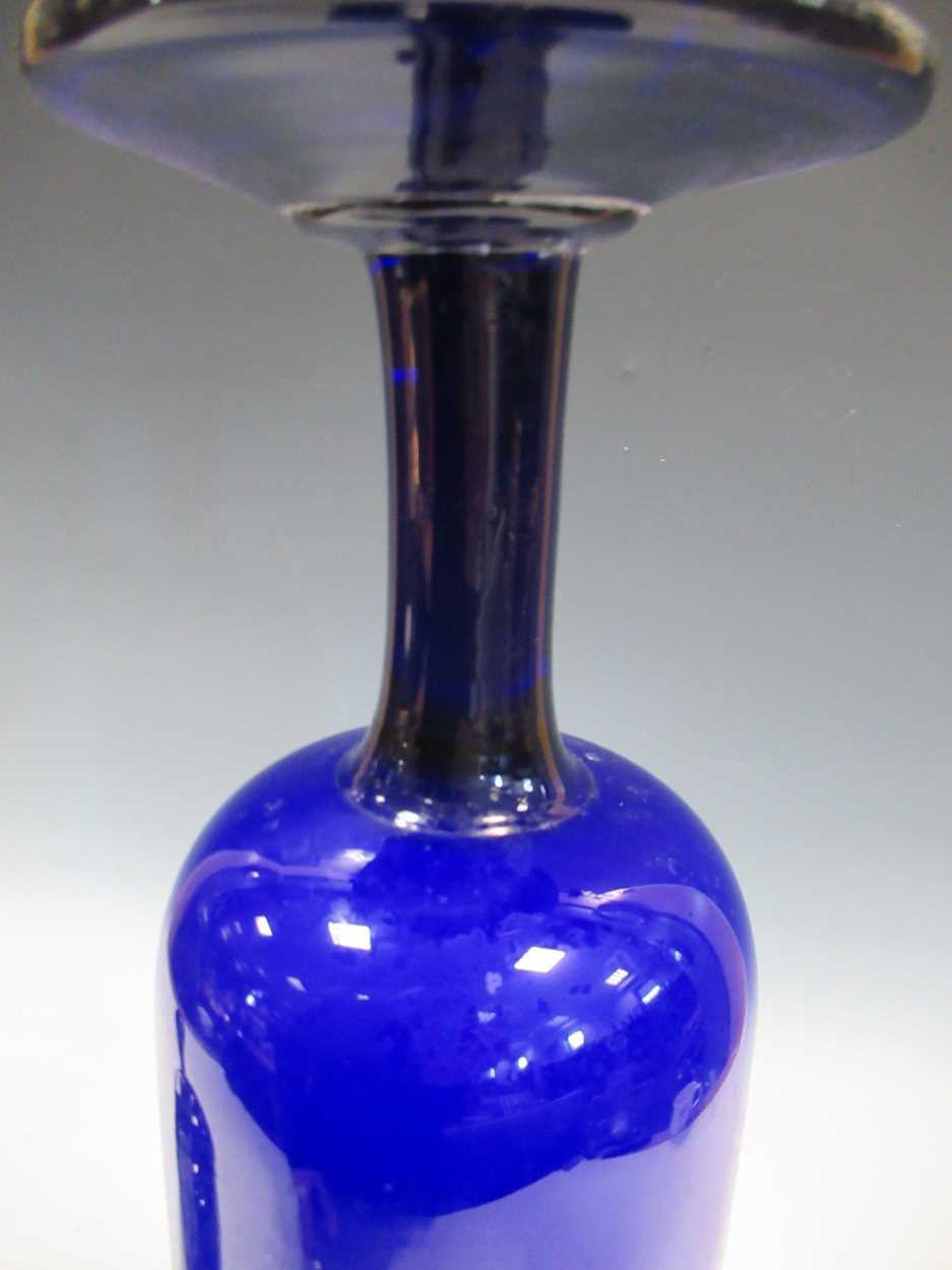 A Chemists blue glass jar and cover, 68cm high - Image 4 of 6