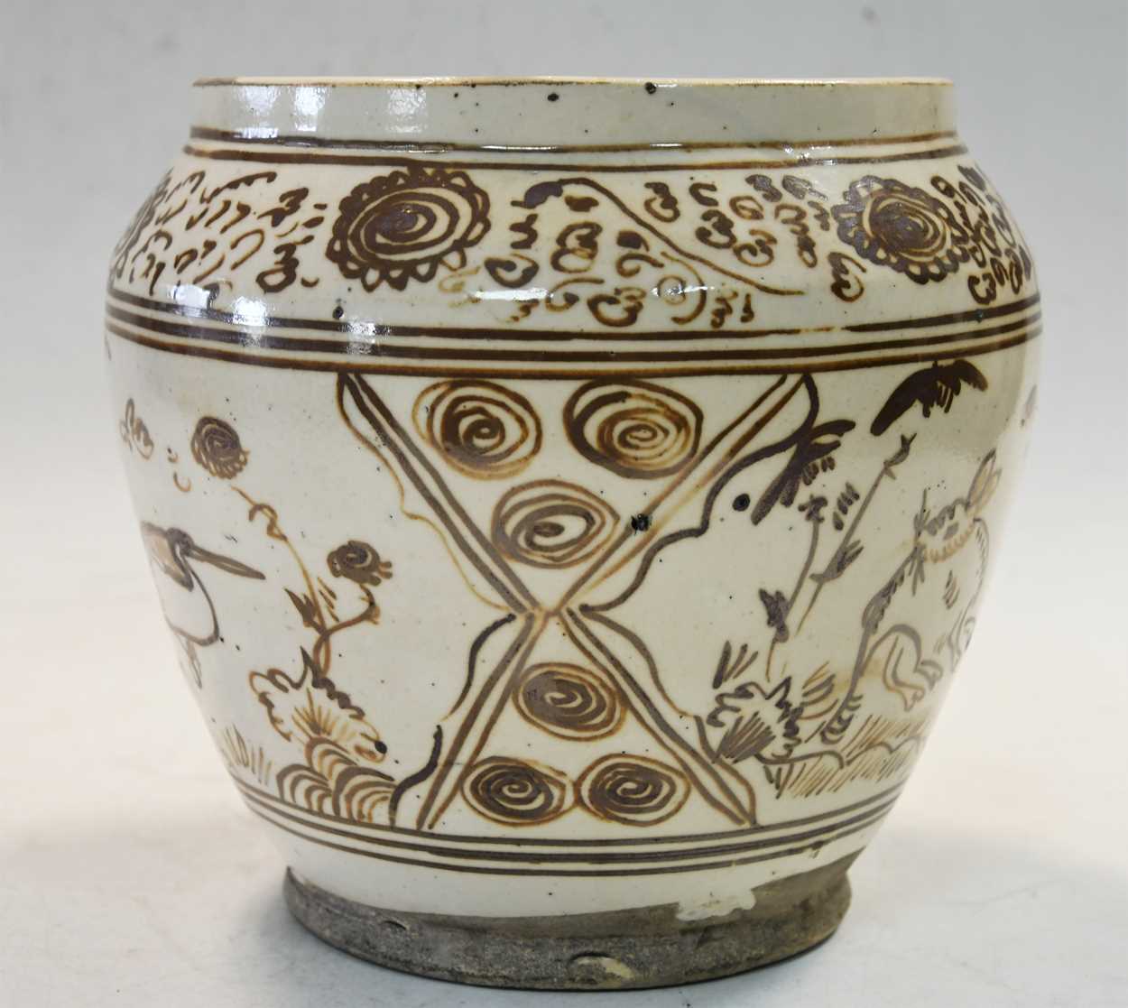 A Chinese Cizhou jar, Jin/Yuan Dynasty, - Image 4 of 18