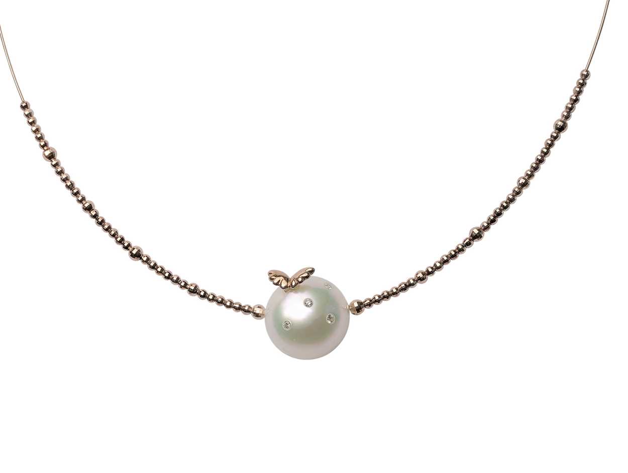 A south sea cultured pearl wire necklace,