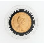 Elizabeth II uncirculated gold sovereign 1979, encapsulated, near proof