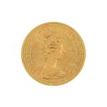 Elizabeth II gold sovereign 1976