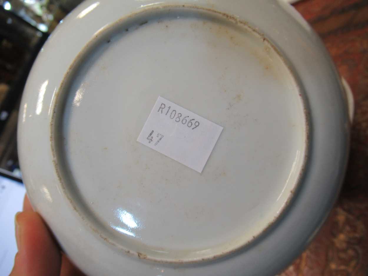 An 18th century Chinese export bowl and stand, the centres monogrammed with initials AJMFading to - Image 4 of 8