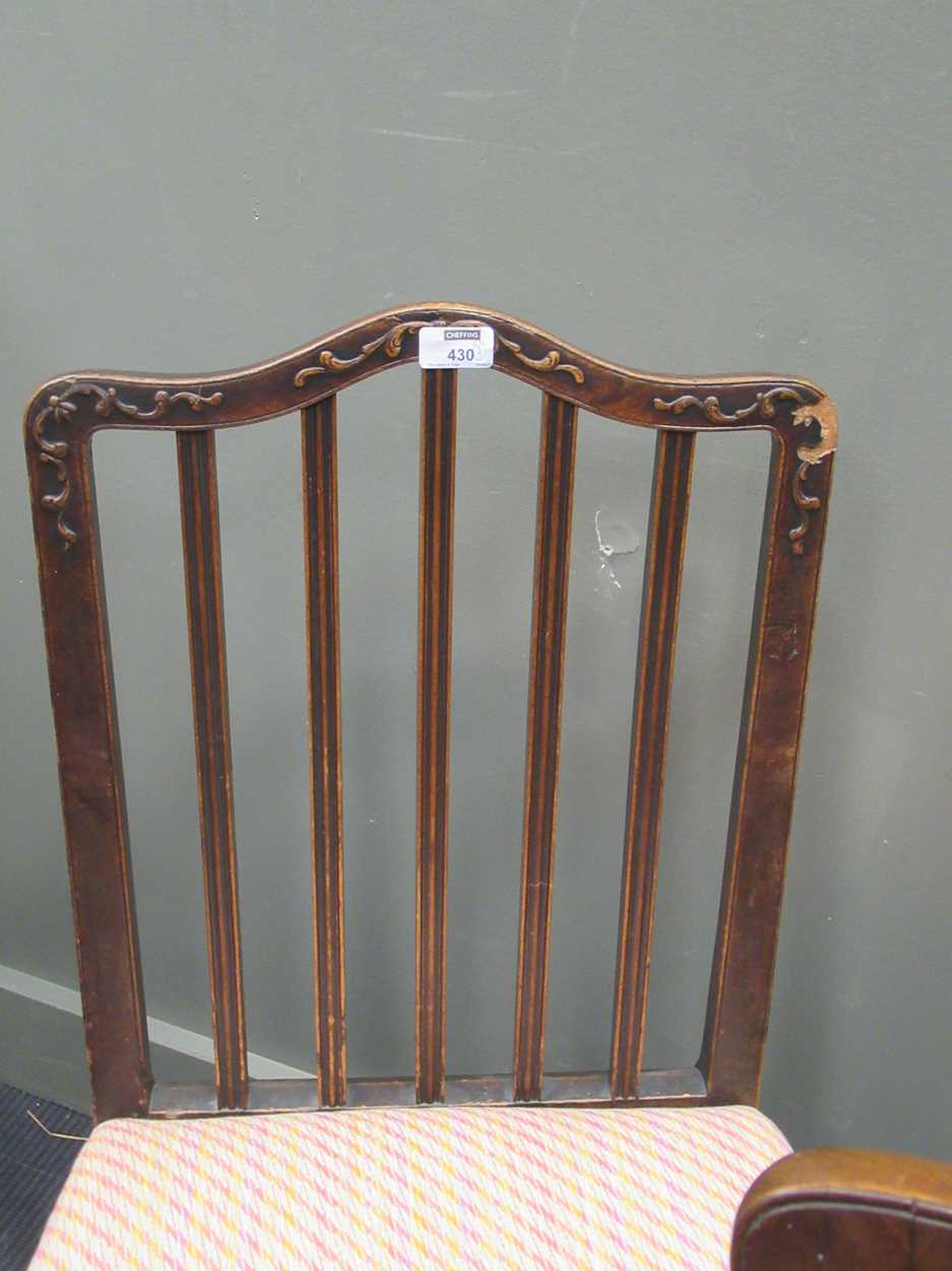 A near pair of chairs with wavy top rail; together with another one of similar style (3) - Image 7 of 7