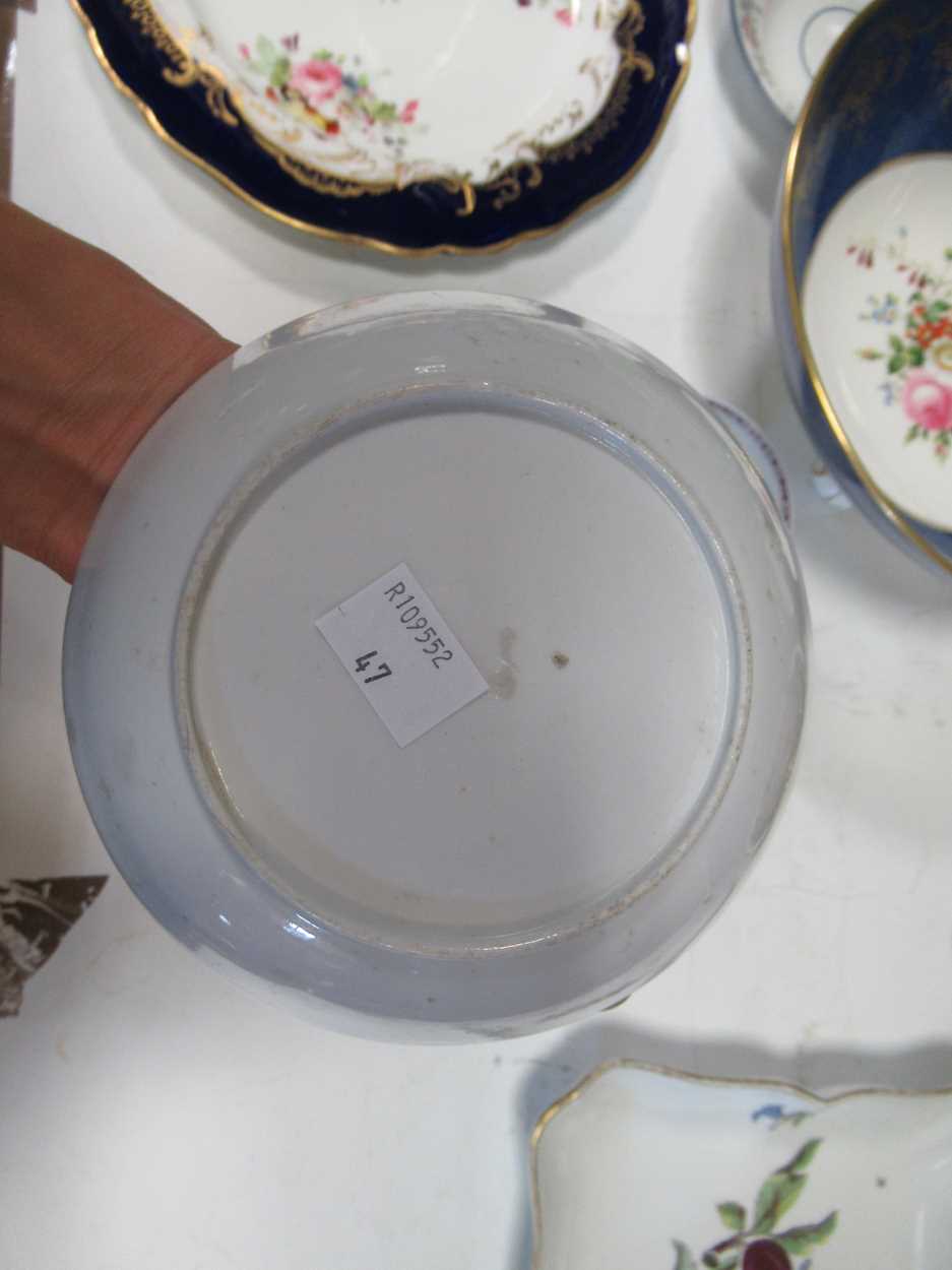 A collection of English ceramics to include a Spode 'Gone Away' plate, various glit and painted - Image 11 of 13
