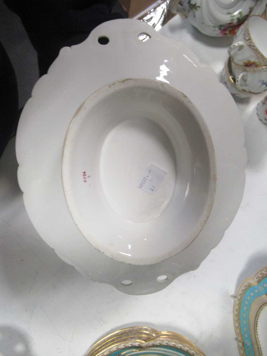 Two 19th century English porcelain part dessert services - Image 5 of 7