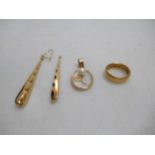 A 22ct gold wedding ring, together with a pair of 9ct gold ear pendants and a pearl pendant (3)