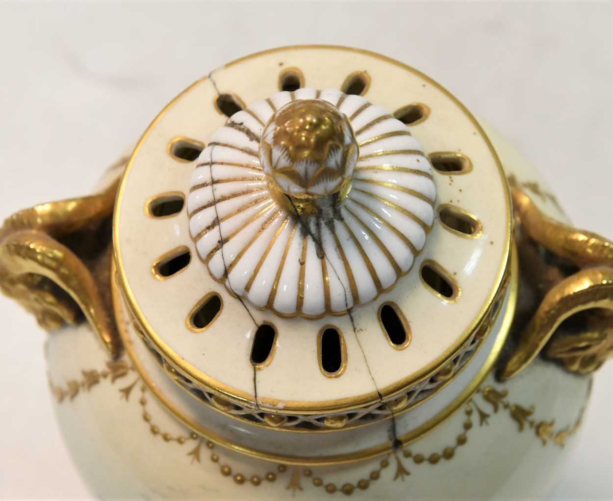 A Minton porcelain ovoid pot pourri circa 1880, 22cm high - Image 3 of 16