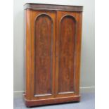 A Victorian framed mahogany wardrobe 215 x 124 x 58cm