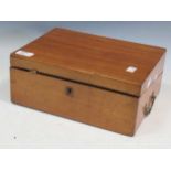 A late Victorian mahogany writing slope, 12 x 30 x 22cm