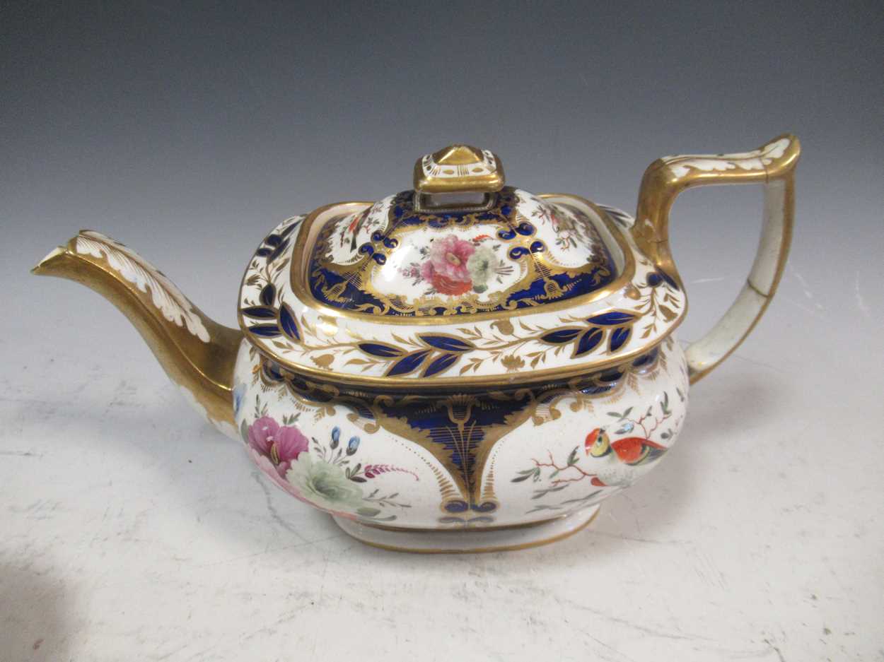 A blue and gilt part tea service, together with some matched Royal Worcester wares in a similar - Image 3 of 19