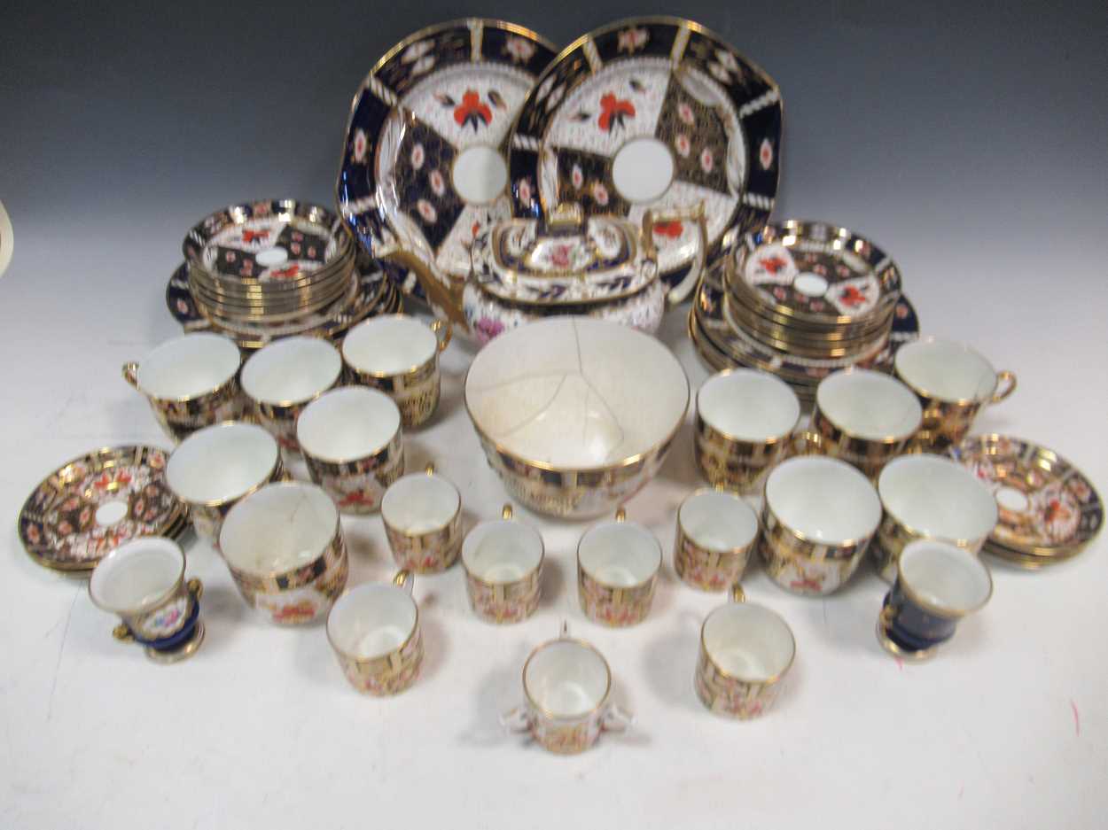 A blue and gilt part tea service, together with some matched Royal Worcester wares in a similar